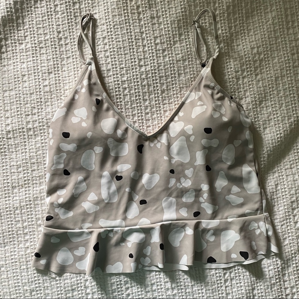 Kortni Jeane medium scoop back top